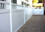 Privacy Fence with Picket Accent w/Gate
